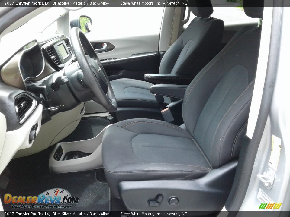 2017 Chrysler Pacifica LX Billet Silver Metallic / Black/Alloy Photo #10