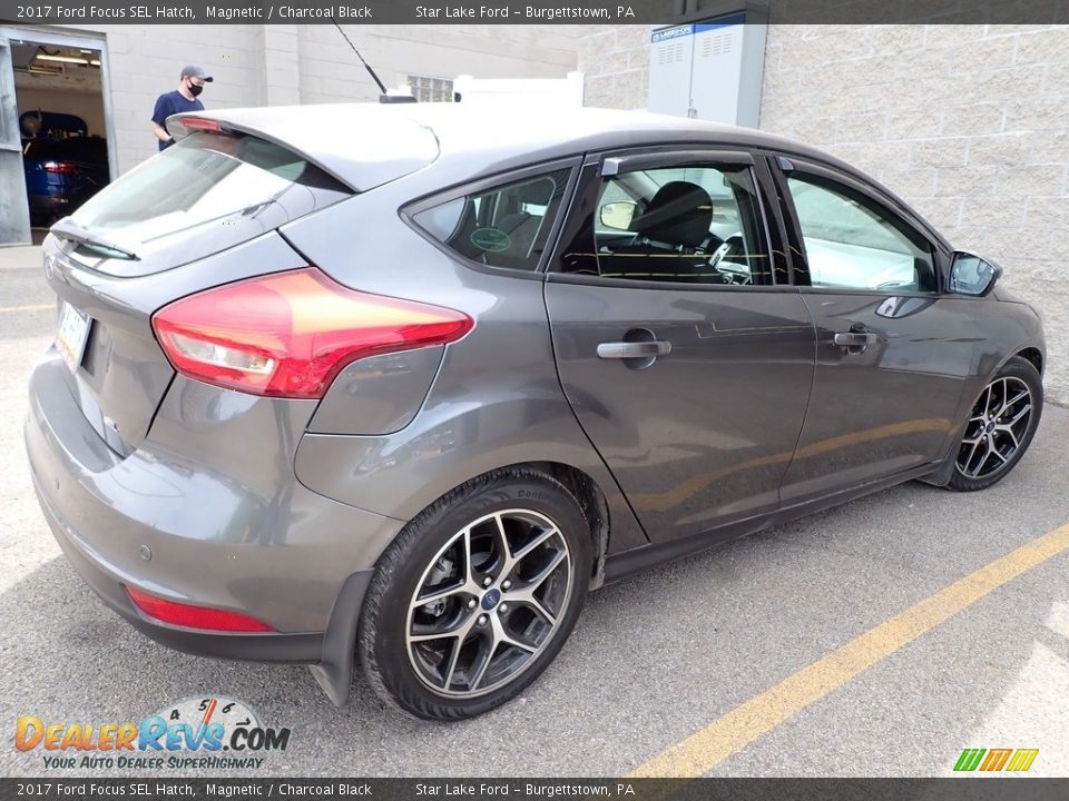 2017 Ford Focus SEL Hatch Magnetic / Charcoal Black Photo #3