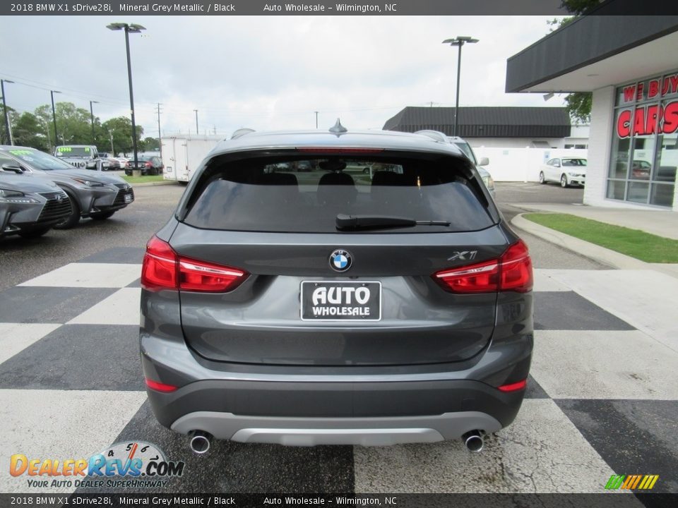 2018 BMW X1 sDrive28i Mineral Grey Metallic / Black Photo #4