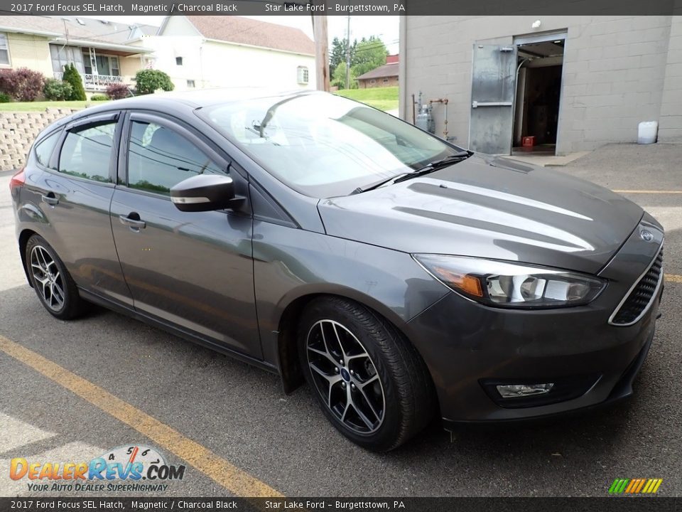 2017 Ford Focus SEL Hatch Magnetic / Charcoal Black Photo #4