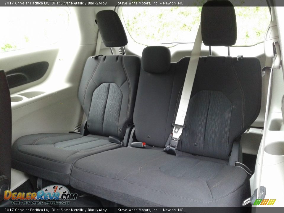 2017 Chrysler Pacifica LX Billet Silver Metallic / Black/Alloy Photo #14