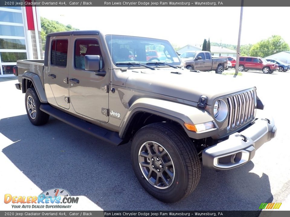 2020 Jeep Gladiator Overland 4x4 Gator / Black Photo #8