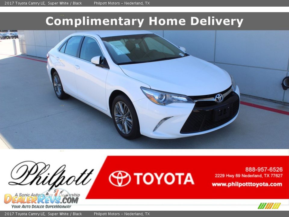 2017 Toyota Camry LE Super White / Black Photo #1