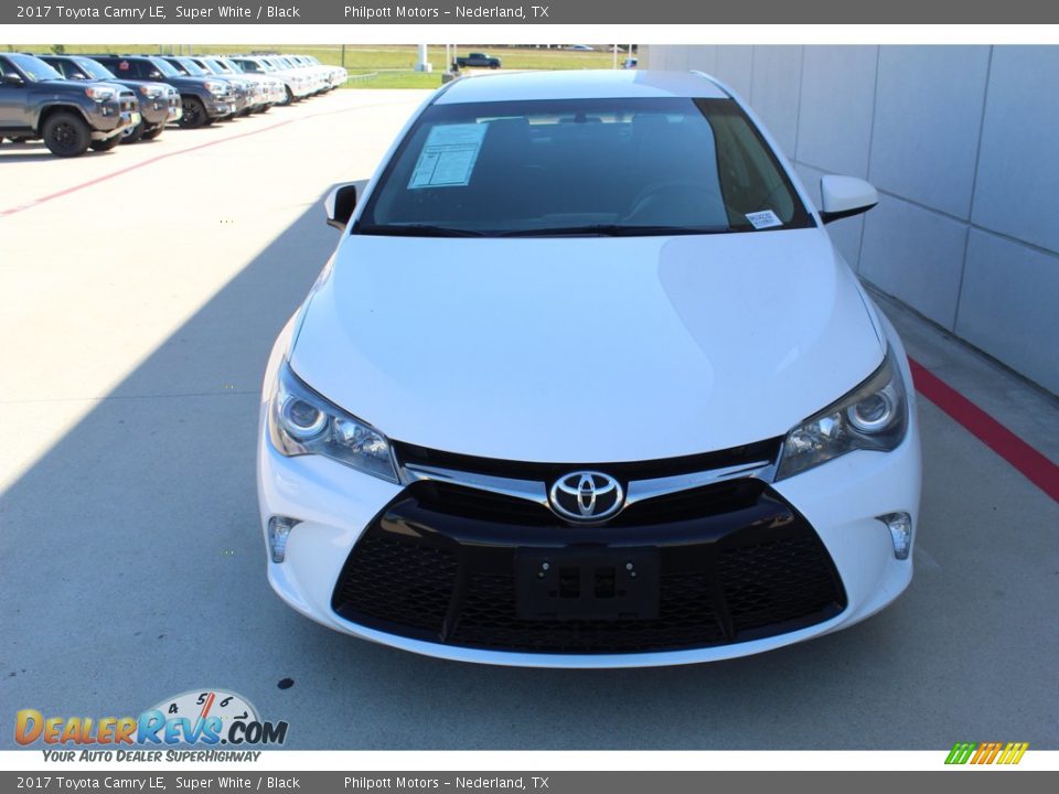 2017 Toyota Camry LE Super White / Black Photo #3