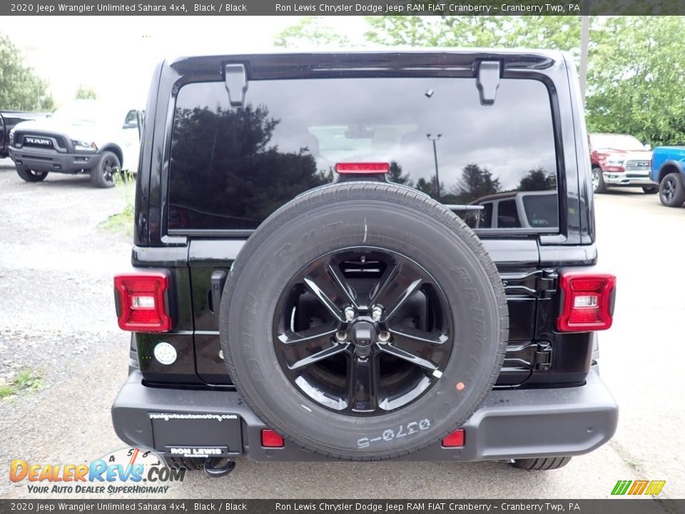 2020 Jeep Wrangler Unlimited Sahara 4x4 Black / Black Photo #4