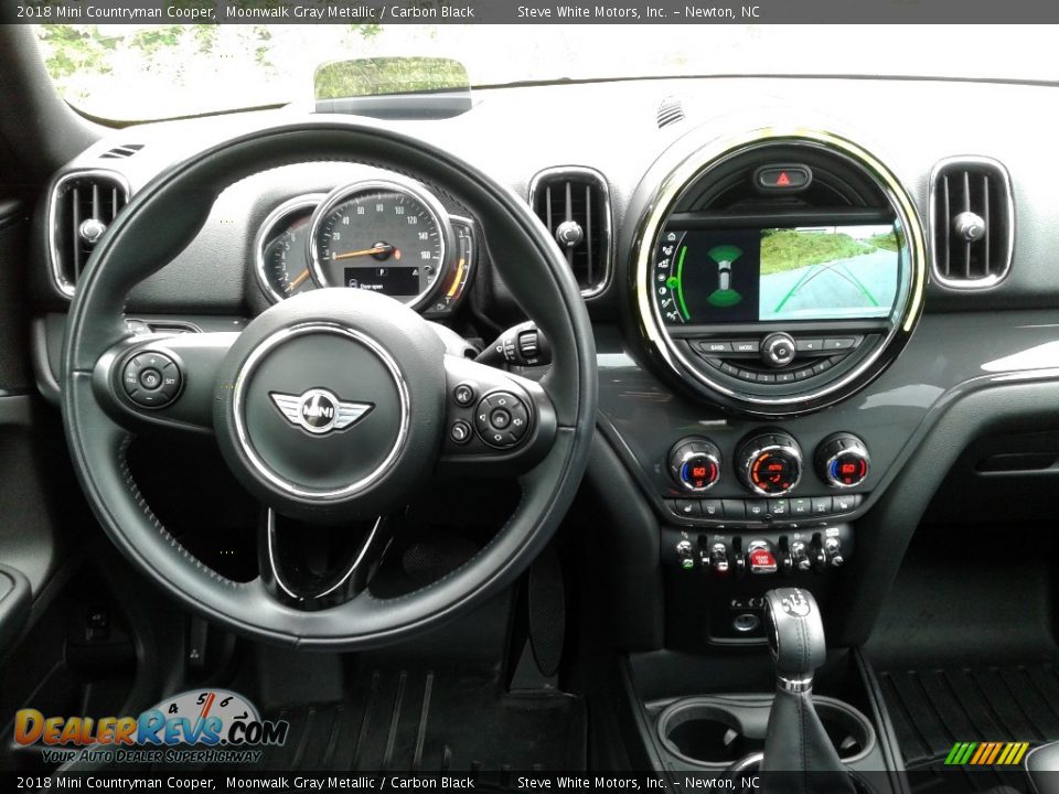 Dashboard of 2018 Mini Countryman Cooper Photo #19