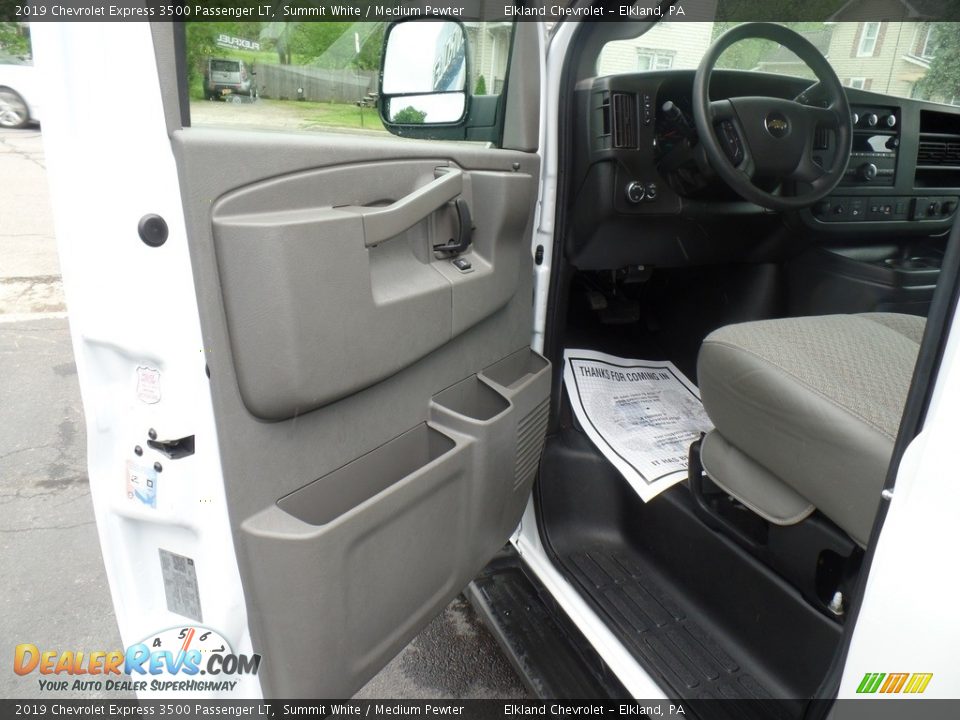 2019 Chevrolet Express 3500 Passenger LT Summit White / Medium Pewter Photo #15