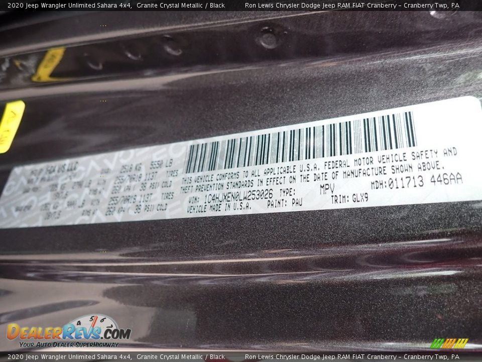 2020 Jeep Wrangler Unlimited Sahara 4x4 Granite Crystal Metallic / Black Photo #16