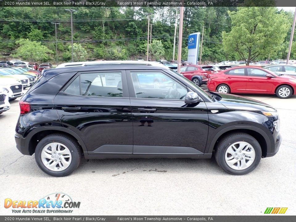 2020 Hyundai Venue SEL Black Noir Pearl / Black/Gray Photo #1