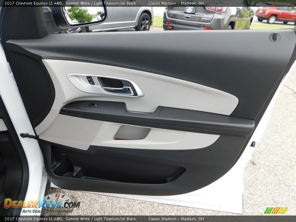 2017 Chevrolet Equinox LS AWD Summit White / Light Titanium/Jet Black Photo #18