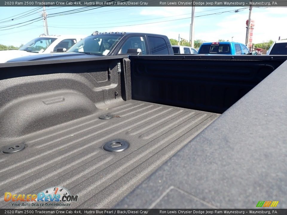 2020 Ram 2500 Tradesman Crew Cab 4x4 Hydro Blue Pearl / Black/Diesel Gray Photo #12