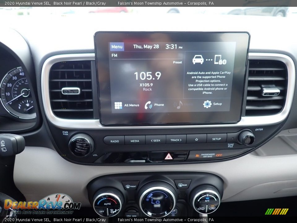 2020 Hyundai Venue SEL Black Noir Pearl / Black/Gray Photo #12