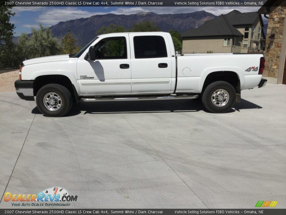 2007 Chevrolet Silverado 2500HD Classic LS Crew Cab 4x4 Summit White / Dark Charcoal Photo #1