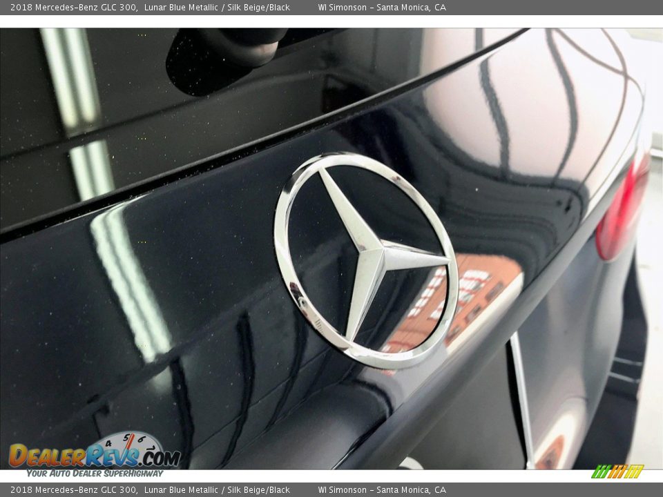 2018 Mercedes-Benz GLC 300 Lunar Blue Metallic / Silk Beige/Black Photo #7