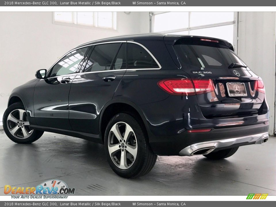 2018 Mercedes-Benz GLC 300 Lunar Blue Metallic / Silk Beige/Black Photo #10