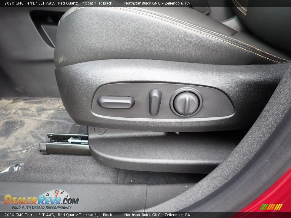 Front Seat of 2020 GMC Terrain SLT AWD Photo #12