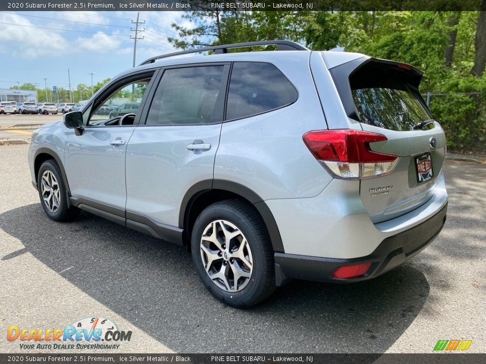 2020 Subaru Forester 2.5i Premium Ice Silver Metallic / Black Photo #5