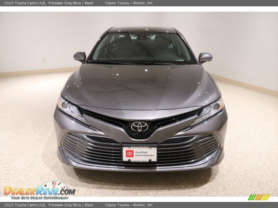 2020 Toyota Camry XLE Predawn Gray Mica / Black Photo #2