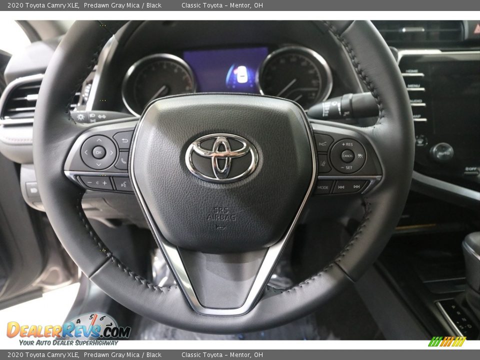 2020 Toyota Camry XLE Predawn Gray Mica / Black Photo #7