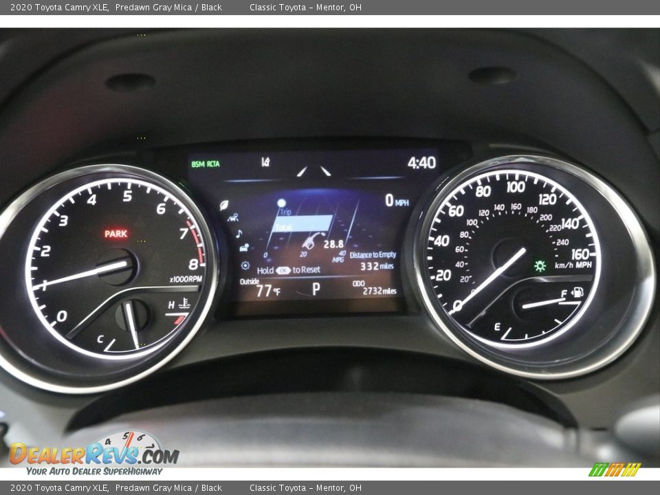 2020 Toyota Camry XLE Predawn Gray Mica / Black Photo #8