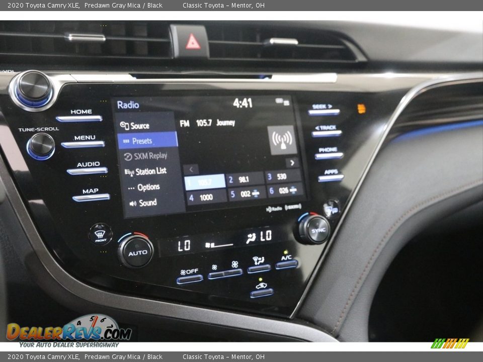 2020 Toyota Camry XLE Predawn Gray Mica / Black Photo #10