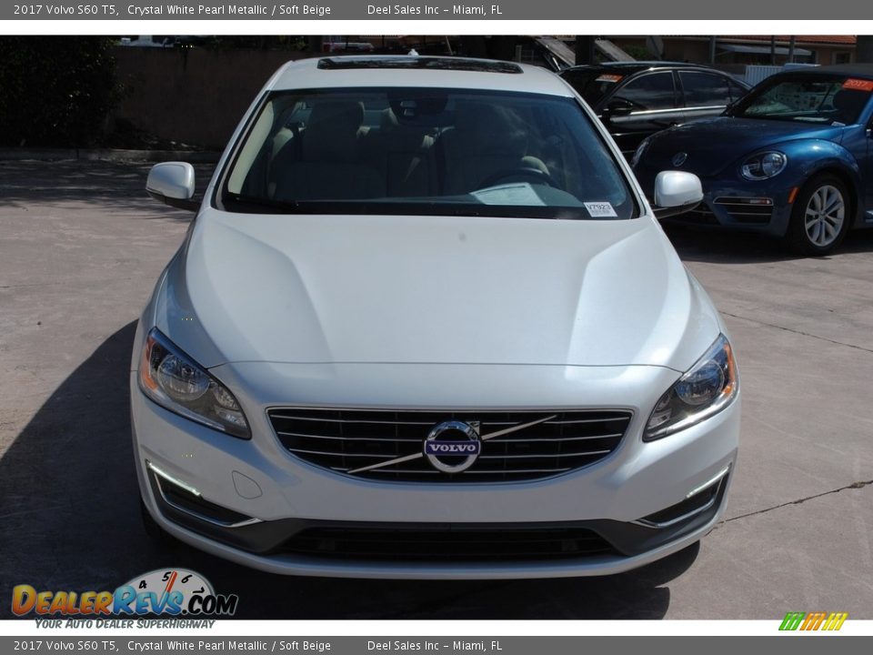 2017 Volvo S60 T5 Crystal White Pearl Metallic / Soft Beige Photo #3