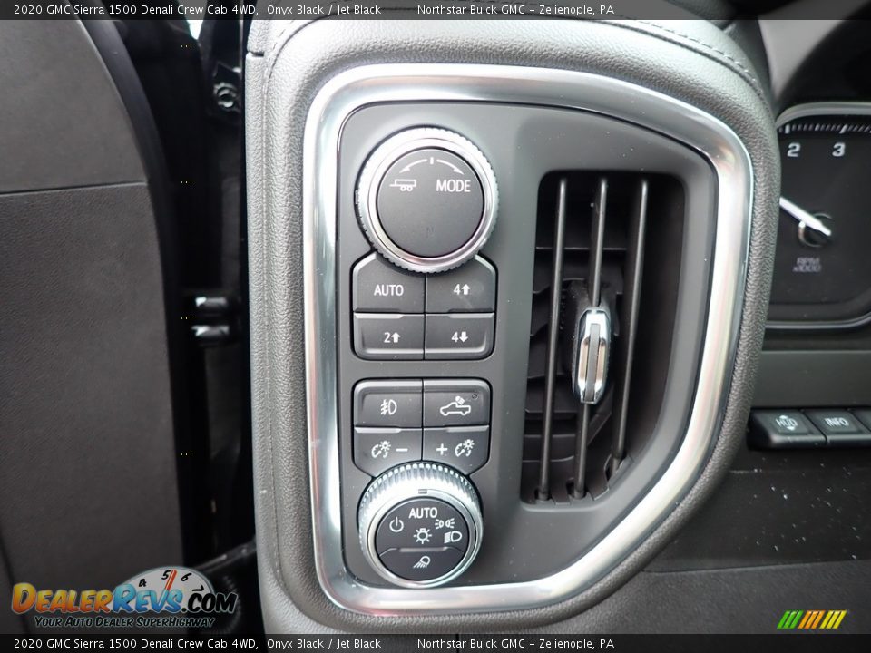2020 GMC Sierra 1500 Denali Crew Cab 4WD Onyx Black / Jet Black Photo #12