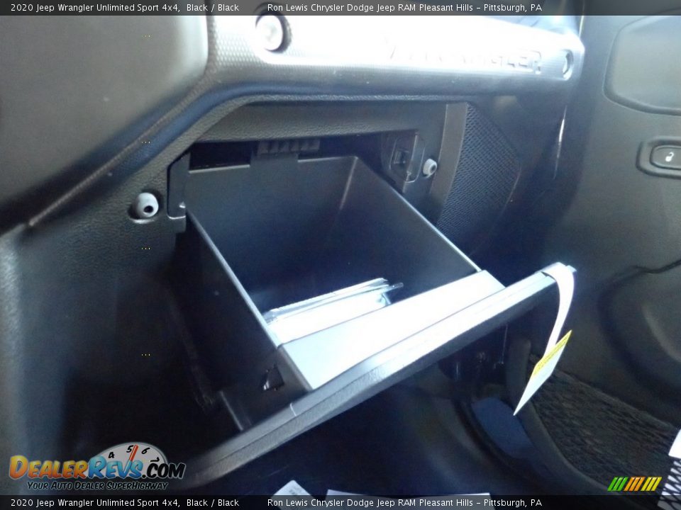 2020 Jeep Wrangler Unlimited Sport 4x4 Black / Black Photo #18