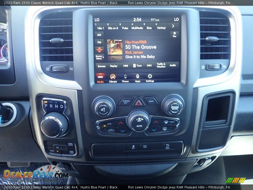 2020 Ram 1500 Classic Warlock Quad Cab 4x4 Hydro Blue Pearl / Black Photo #17