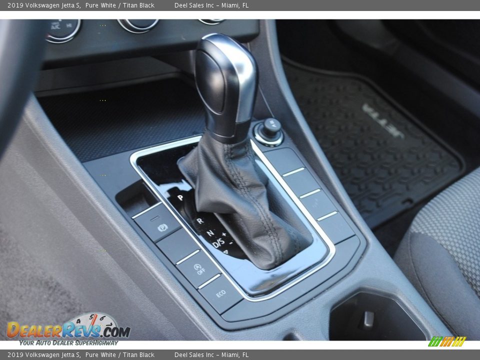 2019 Volkswagen Jetta S Pure White / Titan Black Photo #14