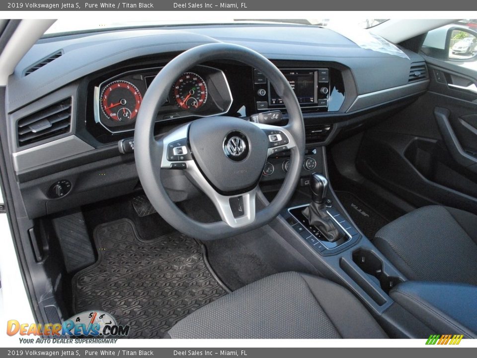 2019 Volkswagen Jetta S Pure White / Titan Black Photo #15