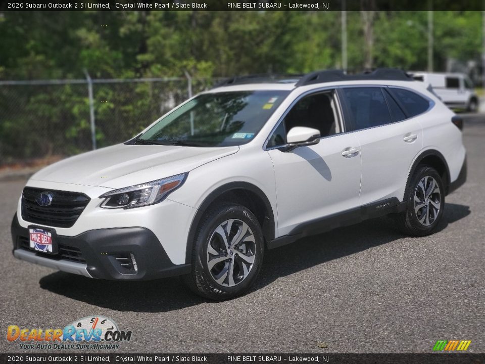 2020 Subaru Outback 2.5i Limited Crystal White Pearl / Slate Black Photo #17