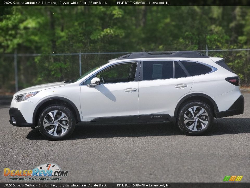 2020 Subaru Outback 2.5i Limited Crystal White Pearl / Slate Black Photo #18