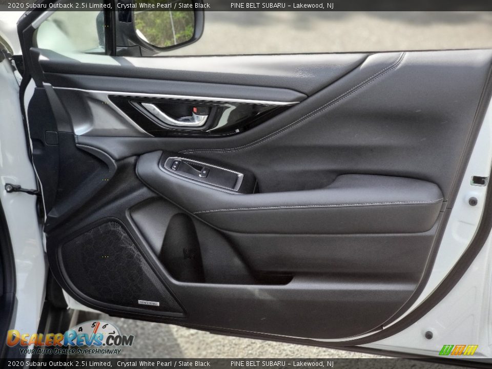 2020 Subaru Outback 2.5i Limited Crystal White Pearl / Slate Black Photo #24