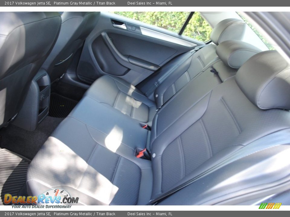 2017 Volkswagen Jetta SE Platinum Gray Metallic / Titan Black Photo #12