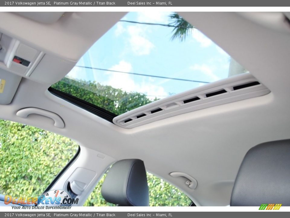 2017 Volkswagen Jetta SE Platinum Gray Metallic / Titan Black Photo #13