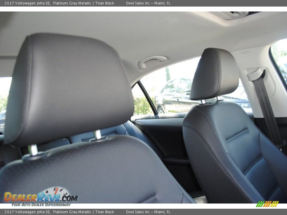 2017 Volkswagen Jetta SE Platinum Gray Metallic / Titan Black Photo #19