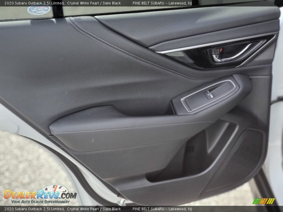 2020 Subaru Outback 2.5i Limited Crystal White Pearl / Slate Black Photo #33