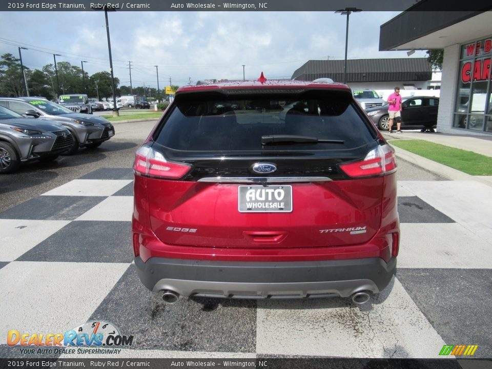 2019 Ford Edge Titanium Ruby Red / Ceramic Photo #4