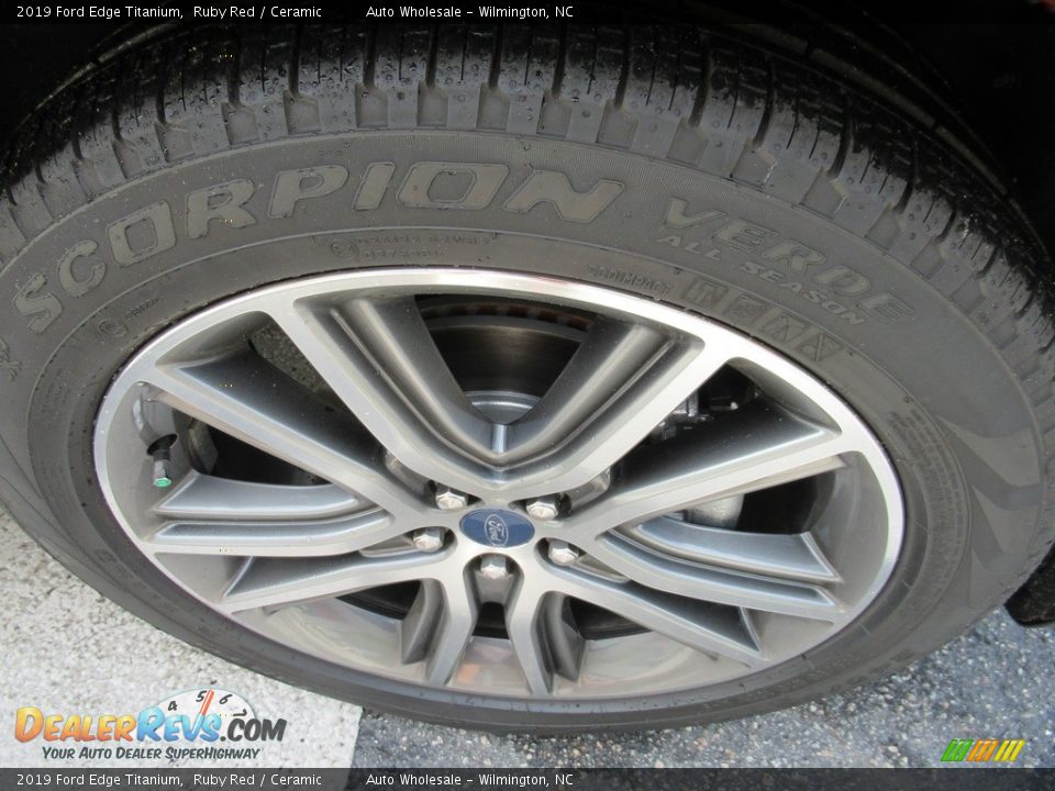 2019 Ford Edge Titanium Ruby Red / Ceramic Photo #7