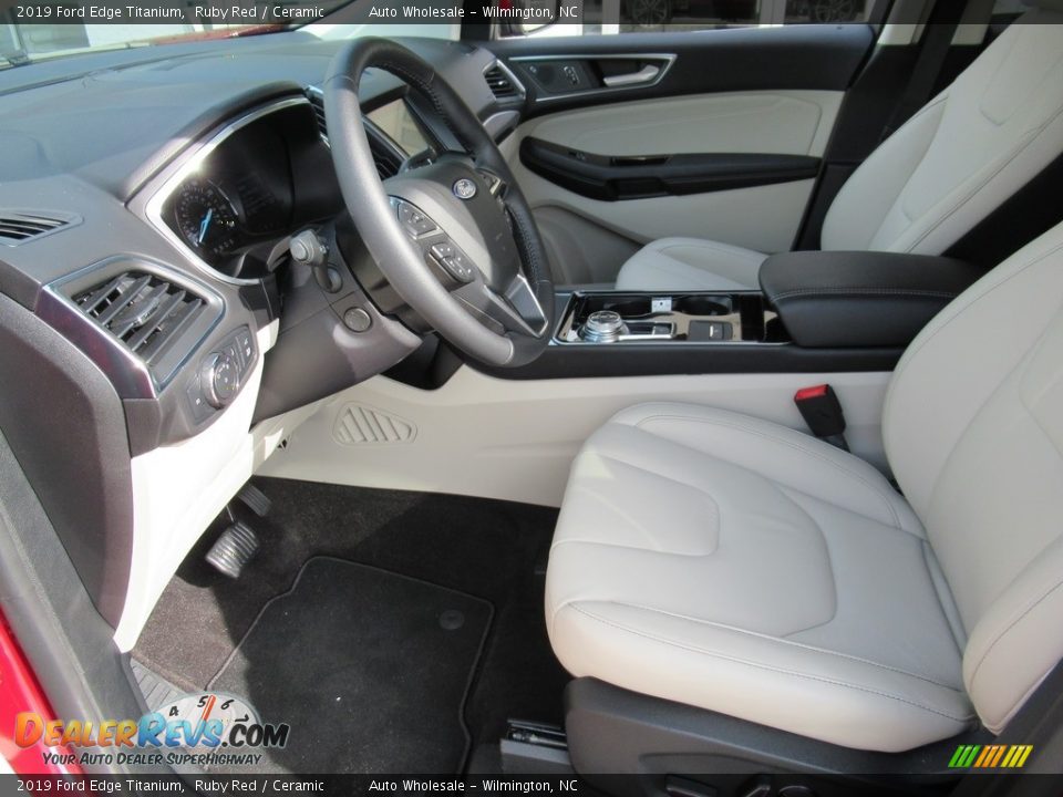 2019 Ford Edge Titanium Ruby Red / Ceramic Photo #11