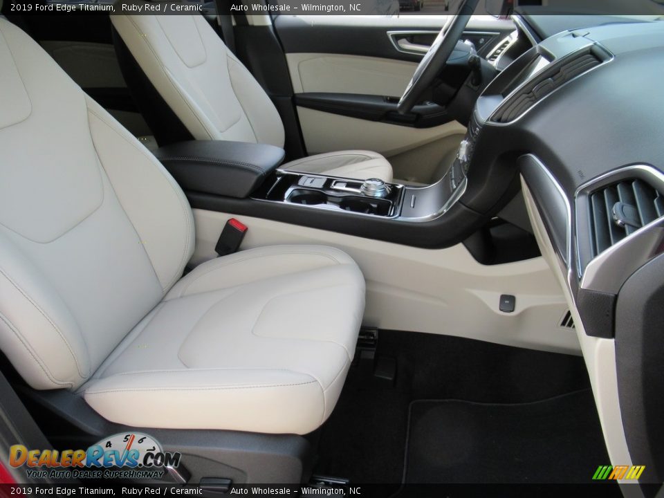 2019 Ford Edge Titanium Ruby Red / Ceramic Photo #13