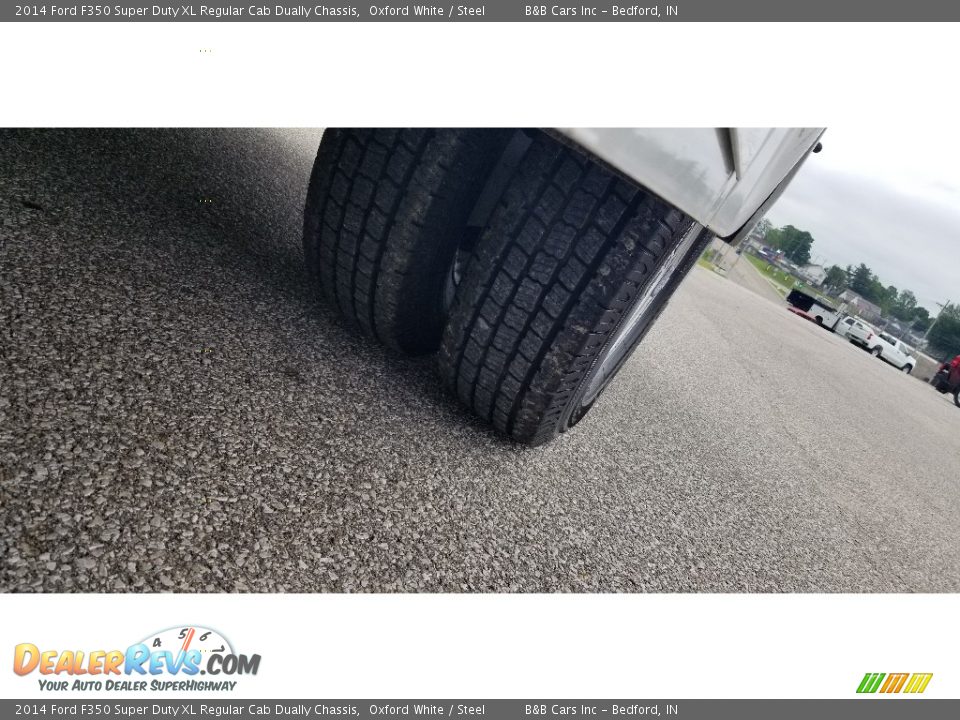 2014 Ford F350 Super Duty XL Regular Cab Dually Chassis Oxford White / Steel Photo #24
