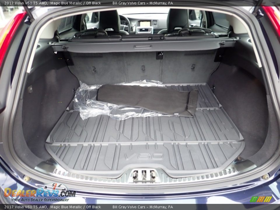 2017 Volvo V60 T5 AWD Trunk Photo #5