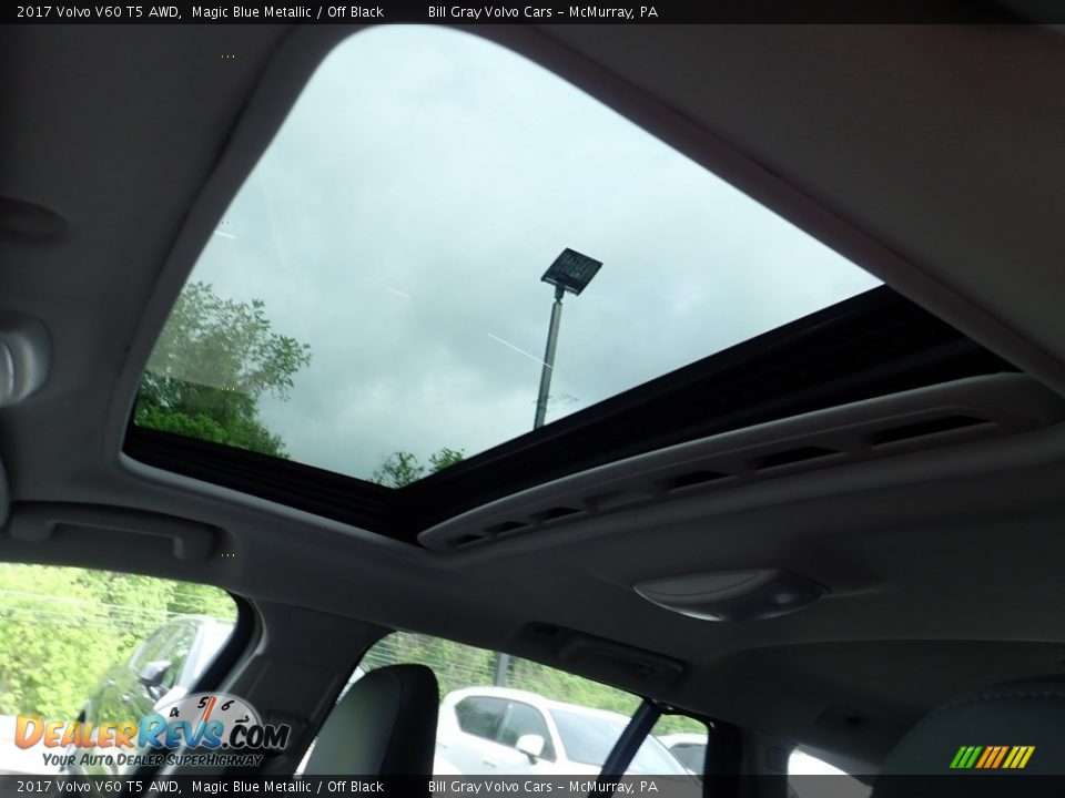 Sunroof of 2017 Volvo V60 T5 AWD Photo #20