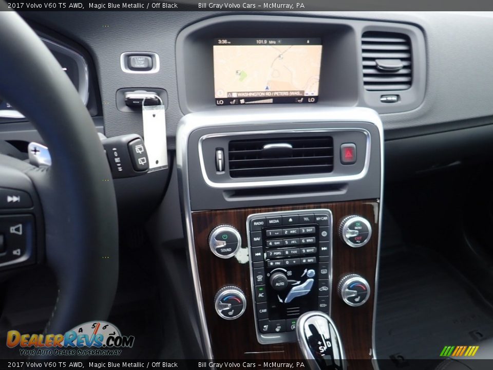 Controls of 2017 Volvo V60 T5 AWD Photo #22