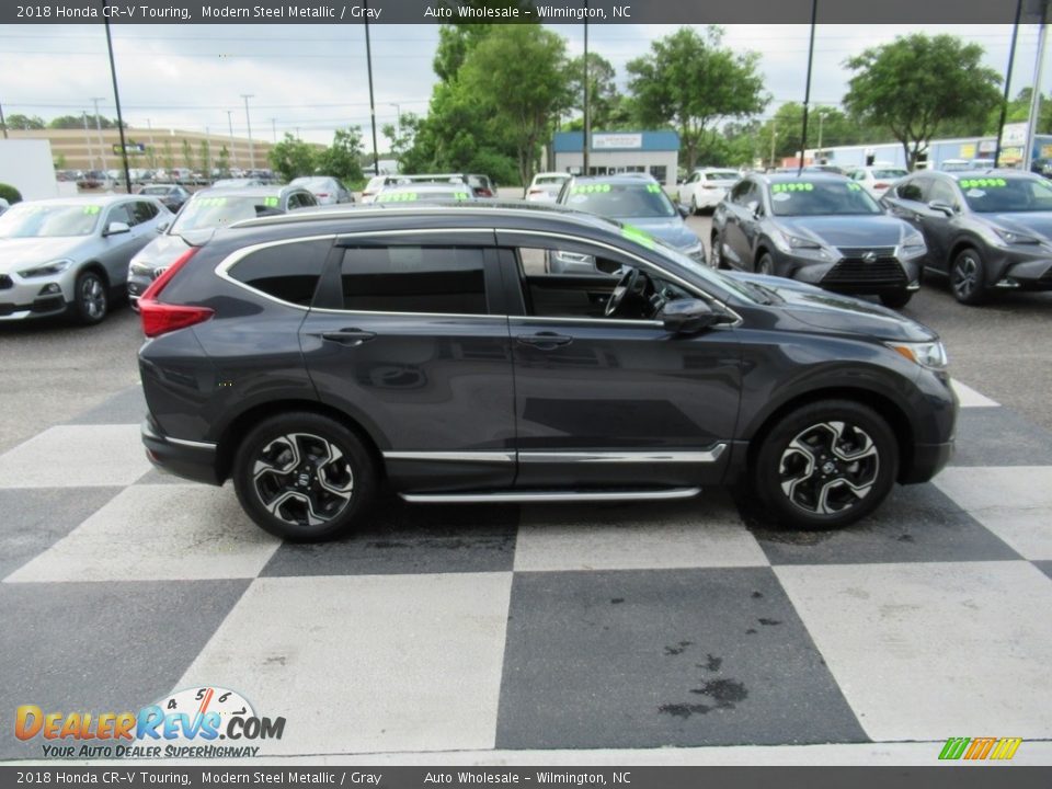 2018 Honda CR-V Touring Modern Steel Metallic / Gray Photo #3