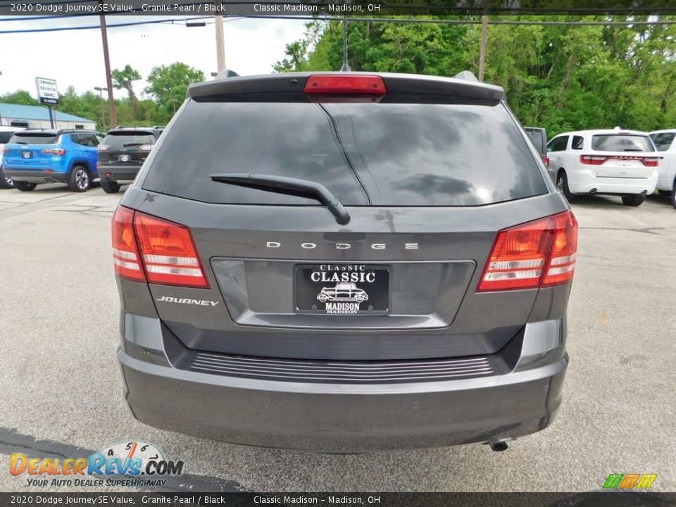 2020 Dodge Journey SE Value Granite Pearl / Black Photo #8