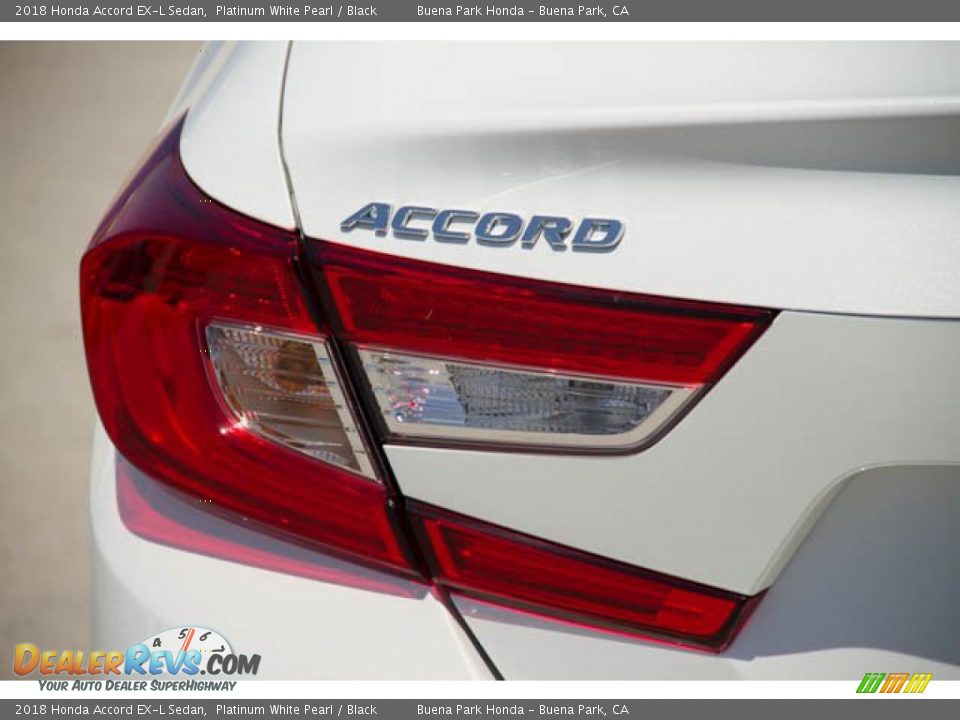 2018 Honda Accord EX-L Sedan Platinum White Pearl / Black Photo #10