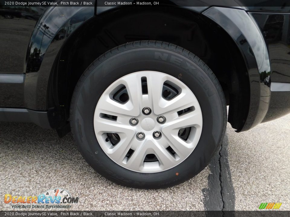 2020 Dodge Journey SE Value Pitch Black / Black Photo #9